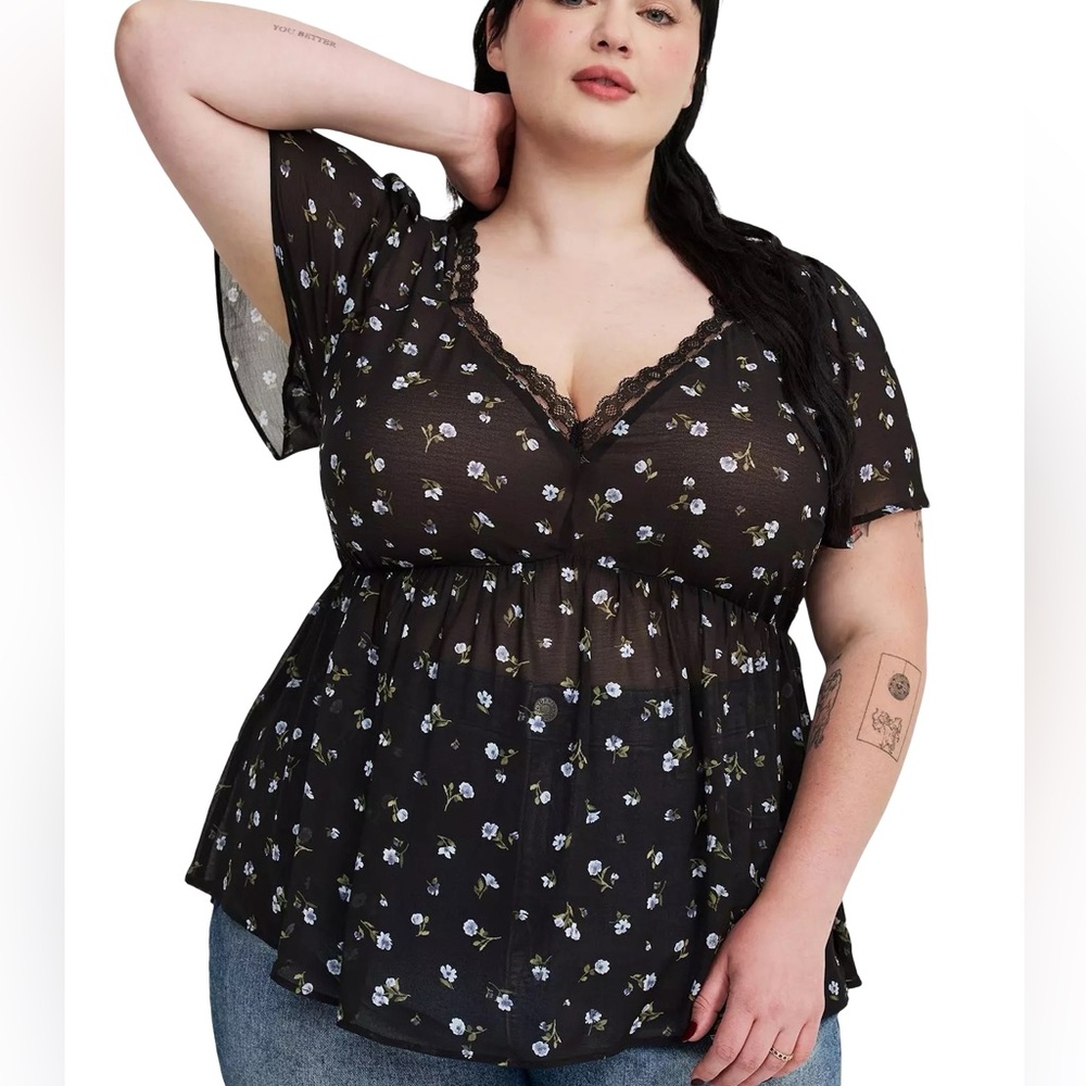 torrid Black Floral Lace-Trim Peplum Blouse